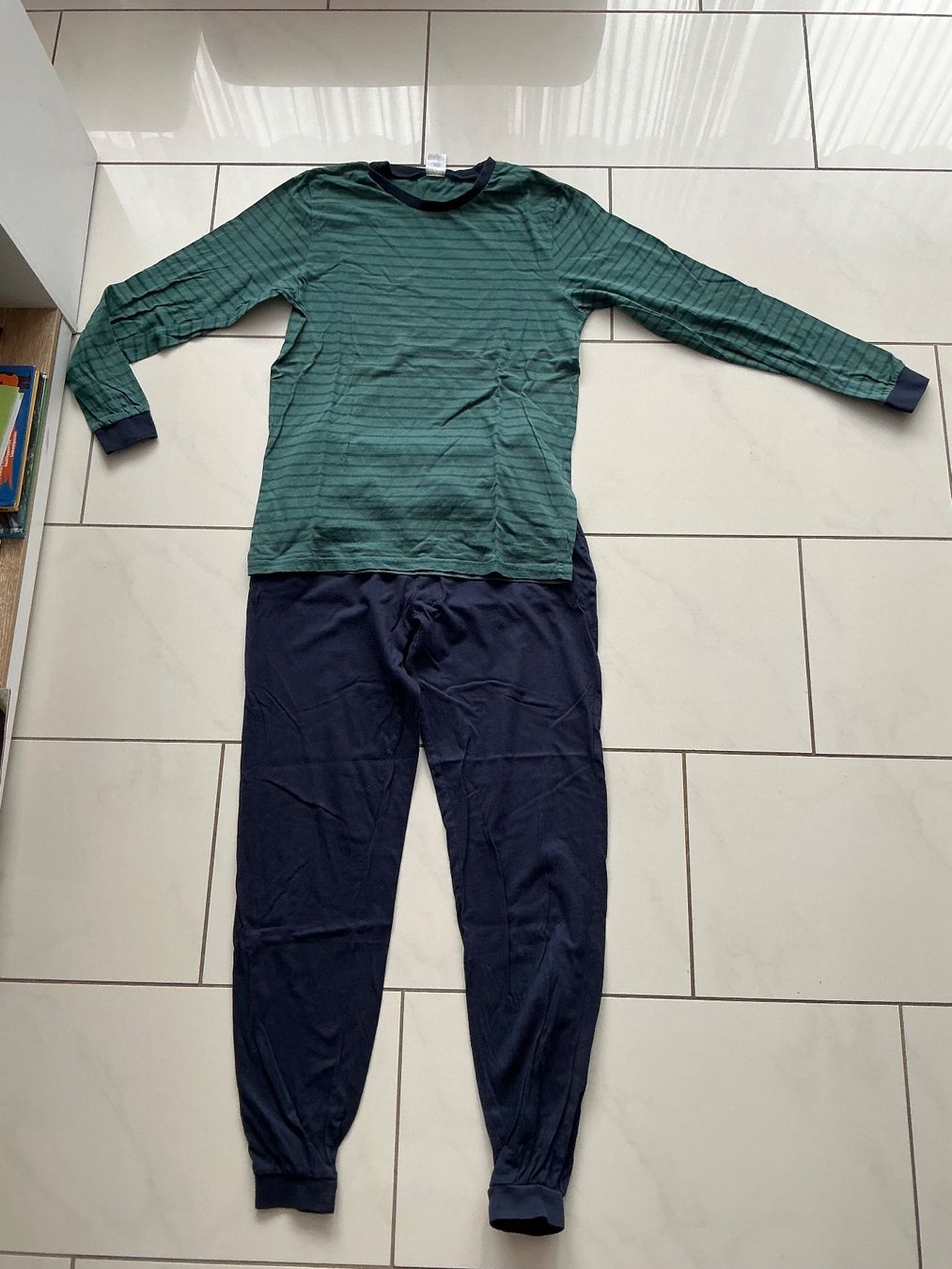 Pyjamas: 2 Pyjamas Gr.S Jogger von Ackermann – Gebraucht aus Biel-Benken BL von Sahra1 4