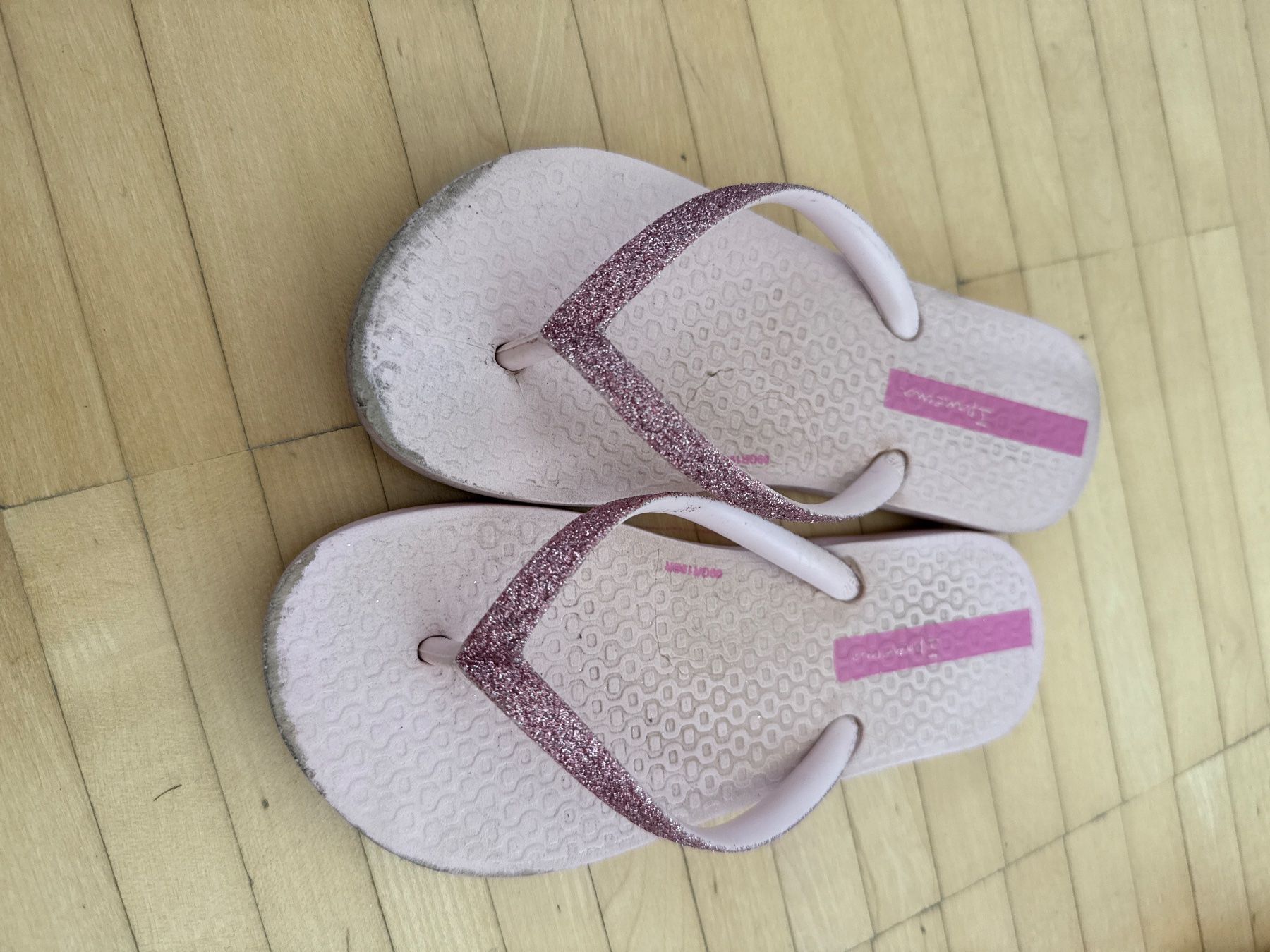 Ipanema Scarpe per ragazze: Ipanema Flip Flops Gr. 27/28 – Usato da Himmelried venduto da Dievole