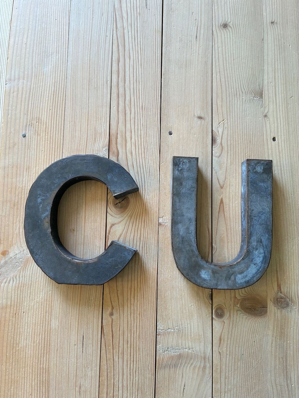 Tutte le decorazioni: Buchstaben C und U "see you" – Usato da Steffisburg venduto da Reitschel5