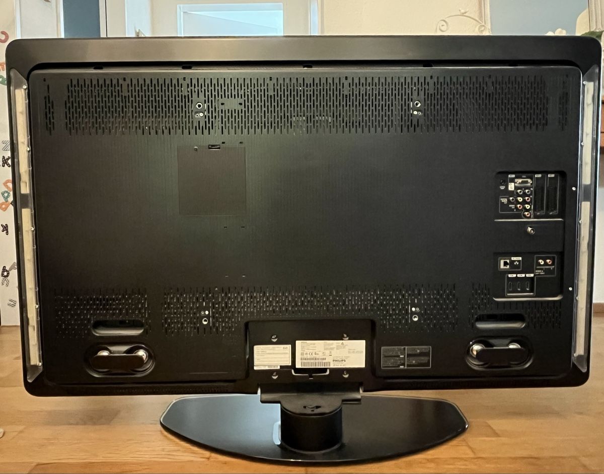 Fernseher: Philips Ambilight TV 48Zoll – Gebraucht aus Bassersdorf von Tinner7 3