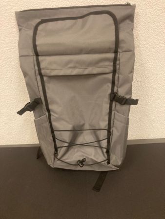 Rucksack aus recycelten Fasern, ca. 60 x 36 x 12 cm, grau
