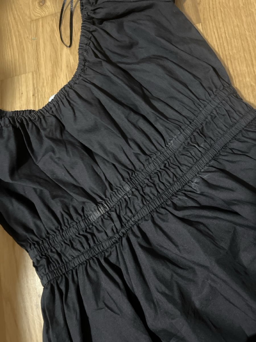 H&M Vestiti: Robe noire H&M – Usato da Le Locle venduto da Mayd_h 2