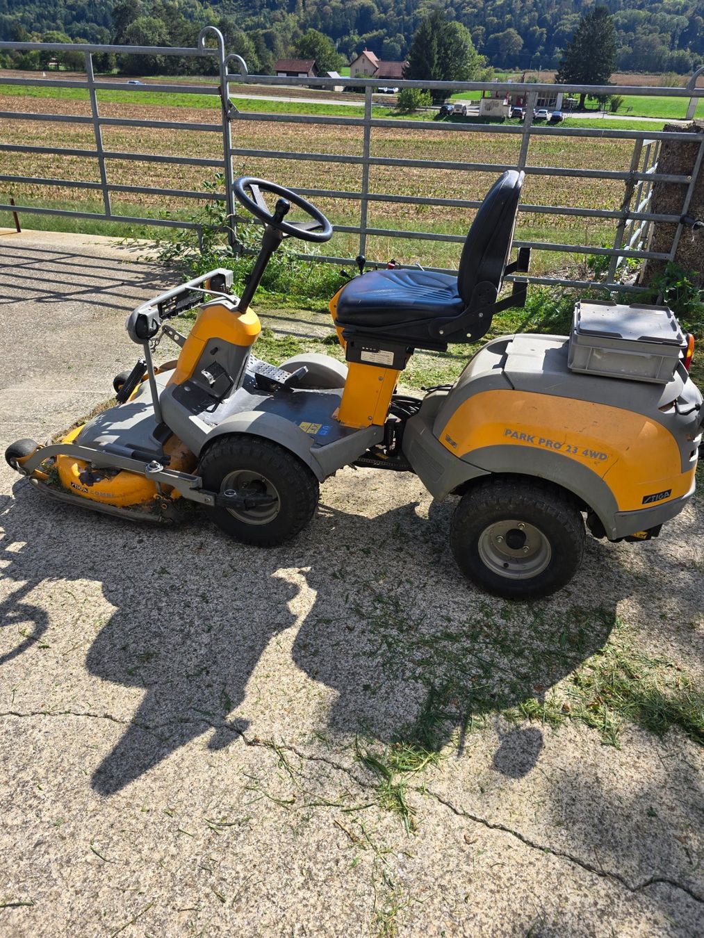 Rasenmäher: Stiga rassentraktor 4x4 – Gebraucht aus pieterlen von topwater