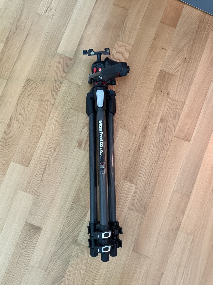 Manfrotto Autres accessoires: Manfrotto Stativ  – D'occasion à Binningen par Notschel