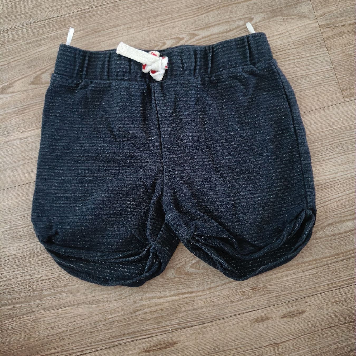 Hosen: Shorts Grösse 98 – Gebraucht aus Jaberg von urig17.