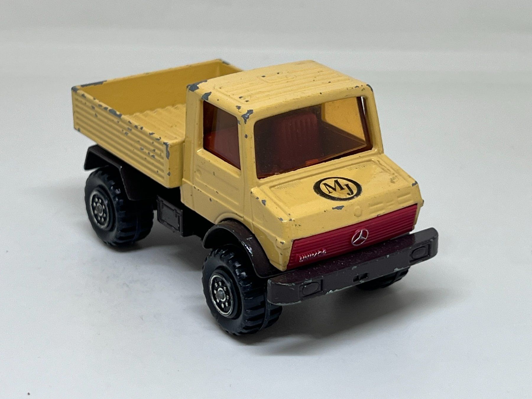 Matchbox Voitures modèles: Matchbox Unimog – D'occasion à Wildegg par LaaBoutique