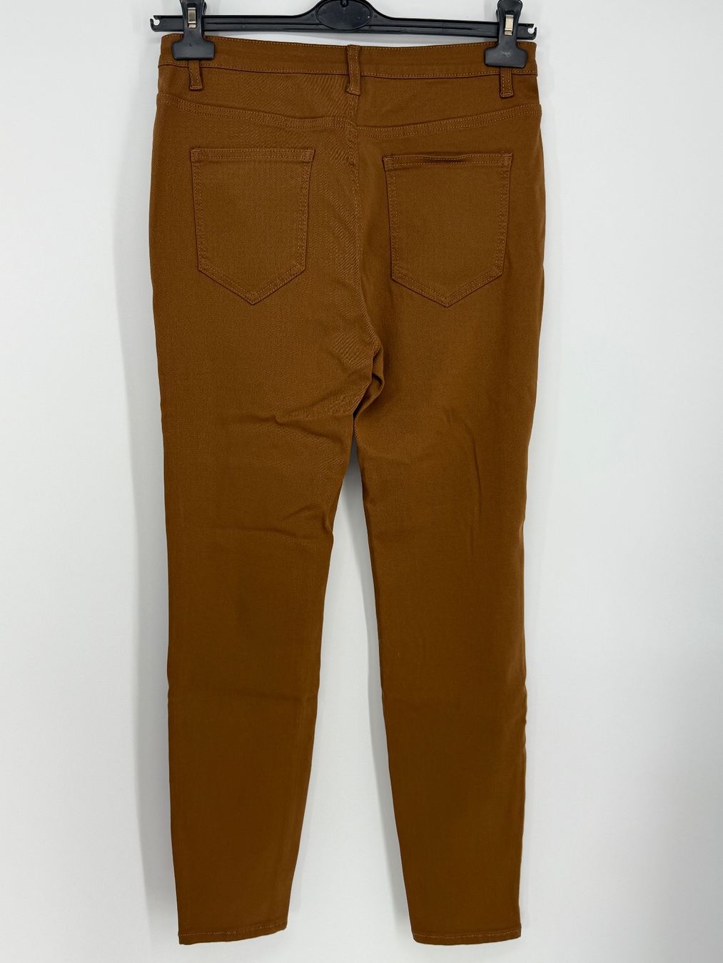 Pantalons: Hose Gr. L – D'occasion à Auenstein par moin. 1