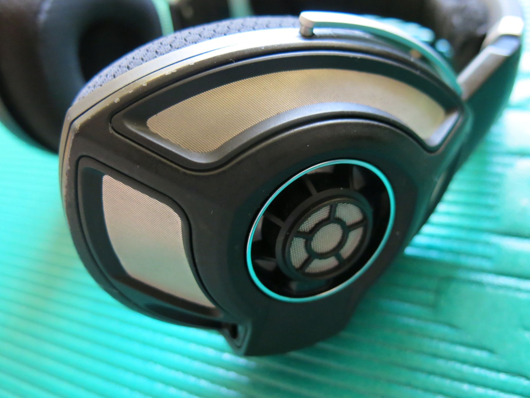 Sennheiser Cuffie: Sennheiser HD700 – Usato da Sargans venduto da Tritonurs 2