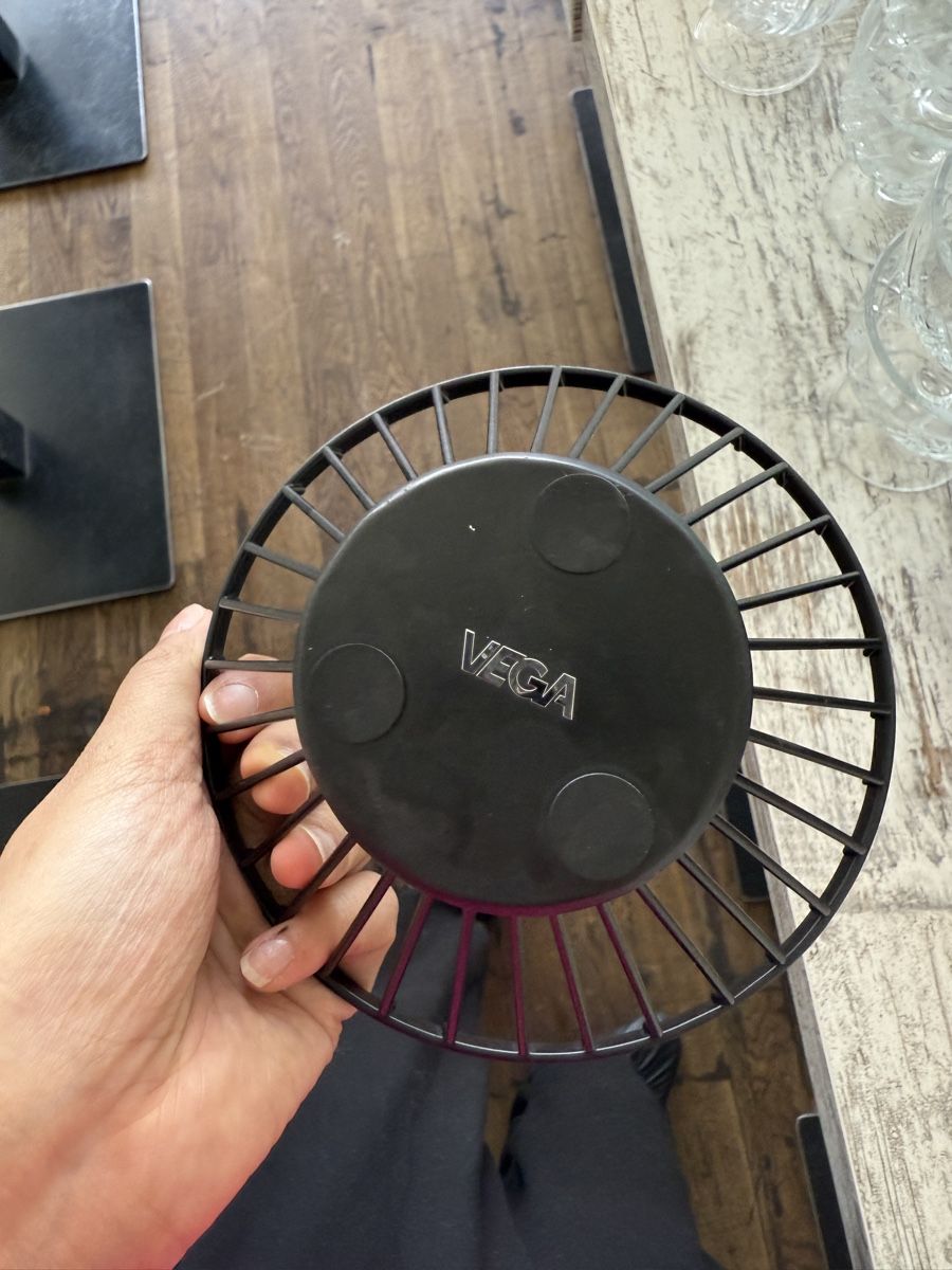 Contenitori & Simili: Vega Brotkorb - Stahl schwarz / Bread Basket – Usato da Zürich venduto da zur_fc52 1
