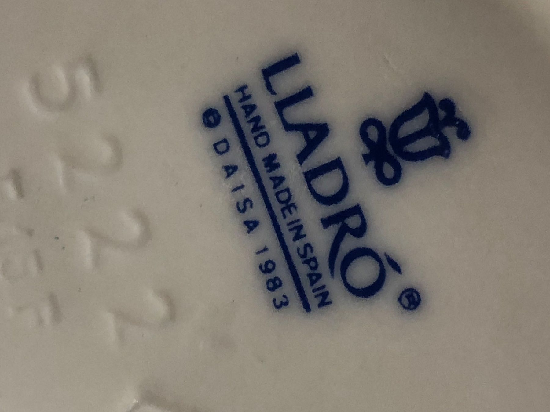 Lladro Statuette: LLADRO Figur Kleines Mädchen mit Korbtasche 5222 – Usato da Brunnen venduto da Allerwaren 8