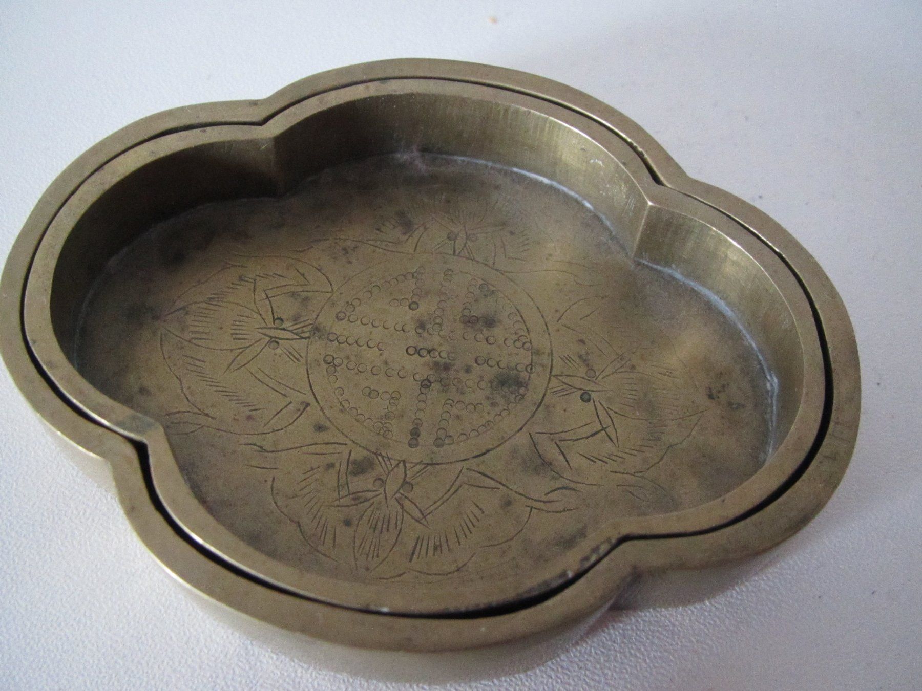 Alle Dekorationen: OBJETS ANCIENS POUR DECORATIONS . – Gebraucht aus Murten von Selliot 2