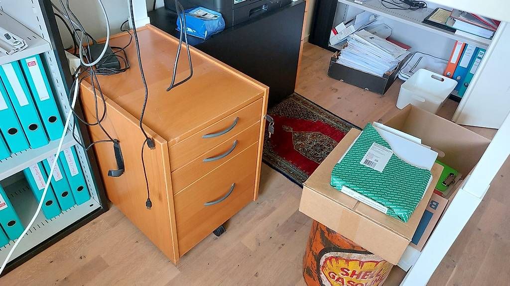 Eléments de bureau: Büro Rollcontainer – D'occasion à Bauma par uim_7klr 3