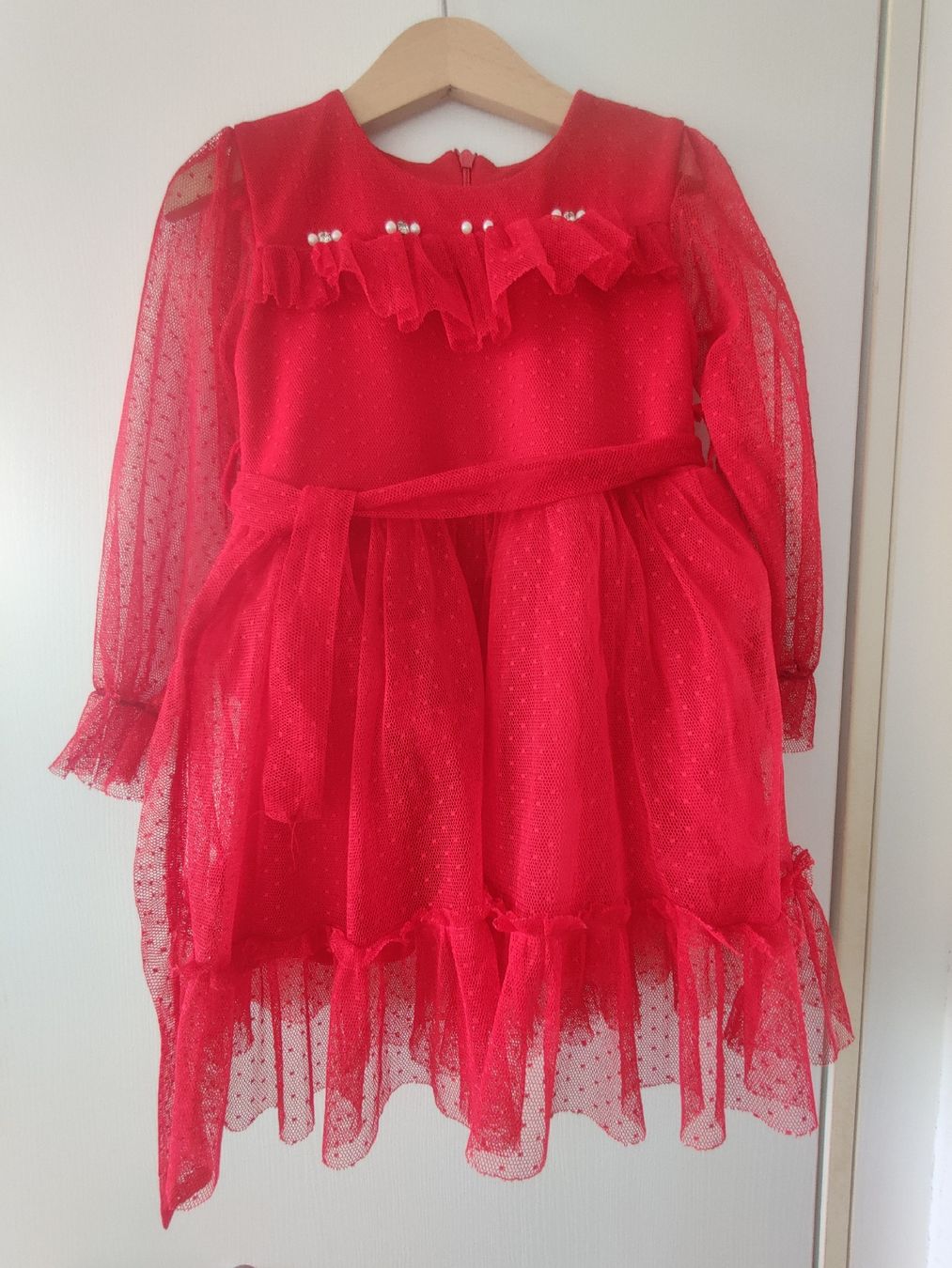 Vestiti & Gonne: Mädchenkleid in rot – Usato da Buchs ZH venduto da indli10