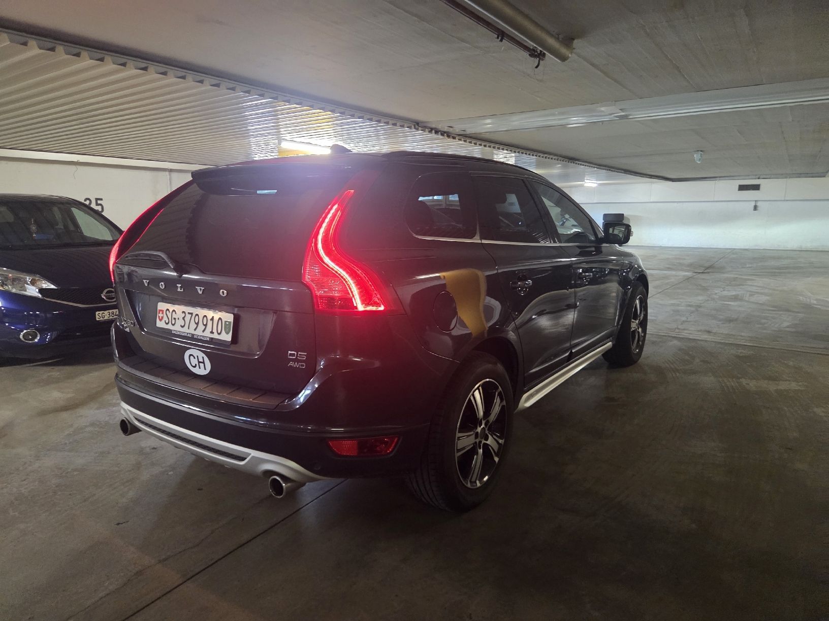 Volvo Autos: Volvo xc60. 2.4diesel  R Design – D'occasion à st.gallen par dm-haus 3