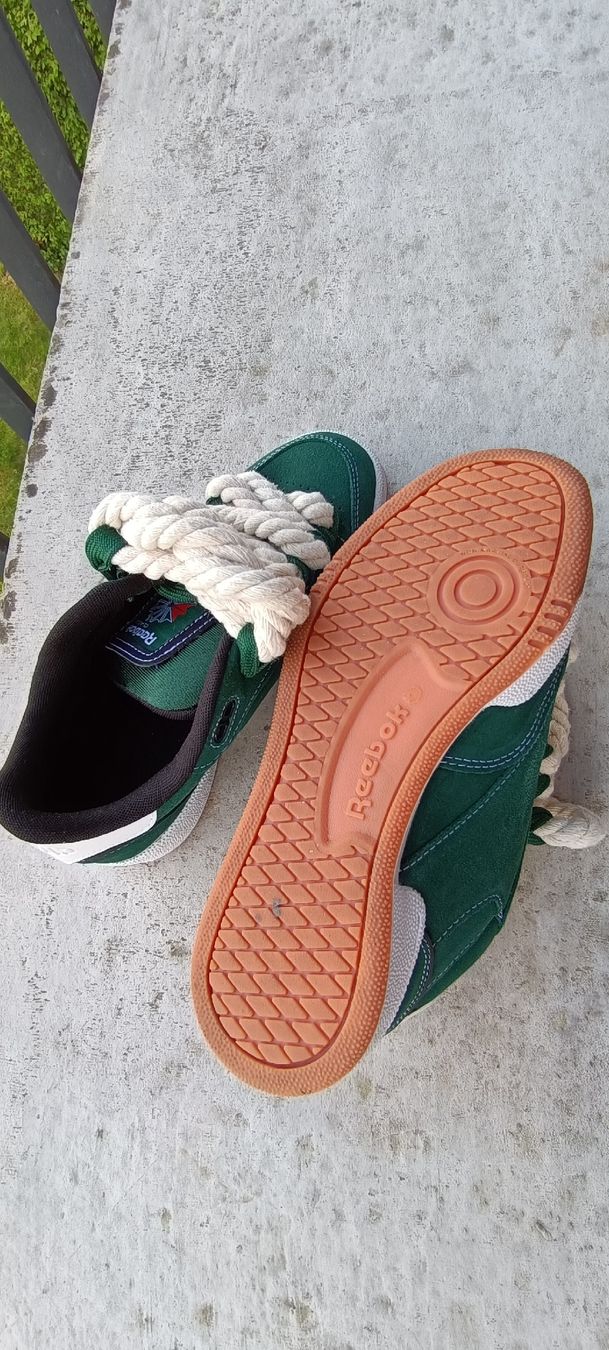 Reebok Scarpe da donna: Reebok Sneakers, Grösse 38.5 – Usato da Altstätten SG venduto da Astronomical 4