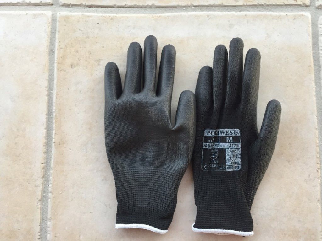 Guanti & manicotti: 8 Paar Nylon Portwest PU Handschuhe M – Nuovo e nell'imballaggio originale da Beatenberg venduto da nonnkari 2