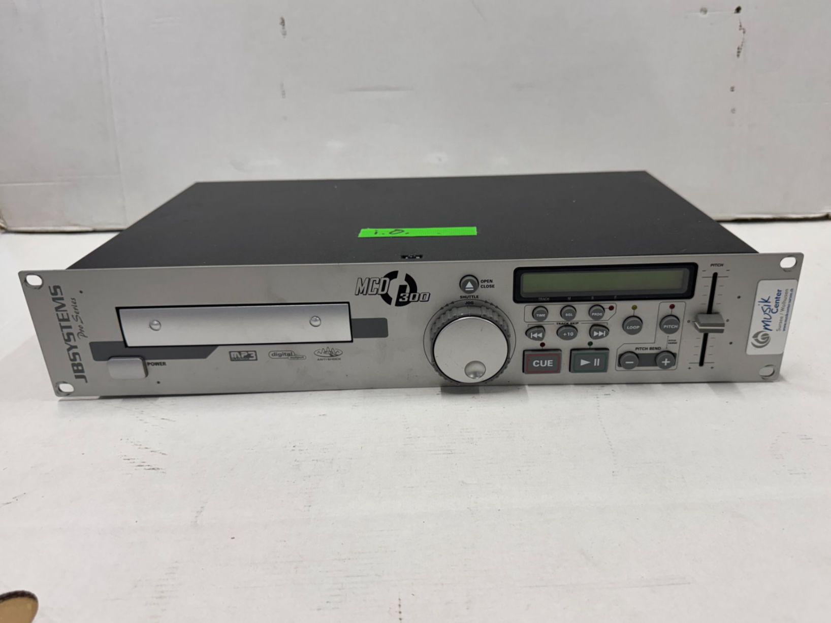Systèmes audio & multimédias: JB Systems MCD 300  Single MP3/CD Player (A313) – D'occasion à Däniken SO par Profog1