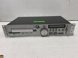 JB Systems MCD 300  Single MP3/CD Player (A313)