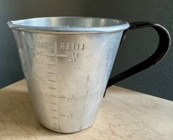 KNORR Alu Messbecher vintage 1/2 Liter - 500 Gramm
