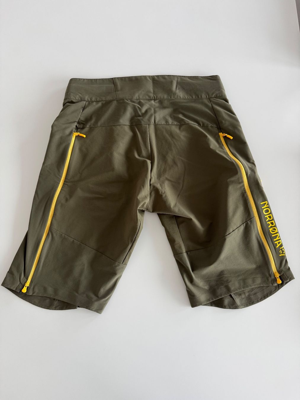 Norrøna Hosen: Norrøna Shorts – Gebraucht aus Domat/Ems von cowi 1