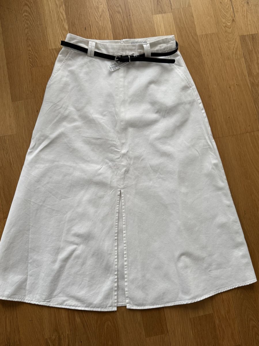 Stradivarius Gonne: New skirt – Nuovo (secondo la descrizione) da Bern venduto da FashionK92