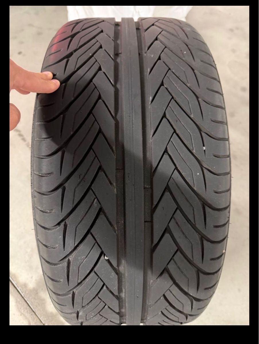 Pneus & Kompletträder: 4x Alufelgen Porsche schwarz mit Sommerreifen! 295/30r22 – Gebraucht aus Oberrohrdorf von dia_r9l9 2