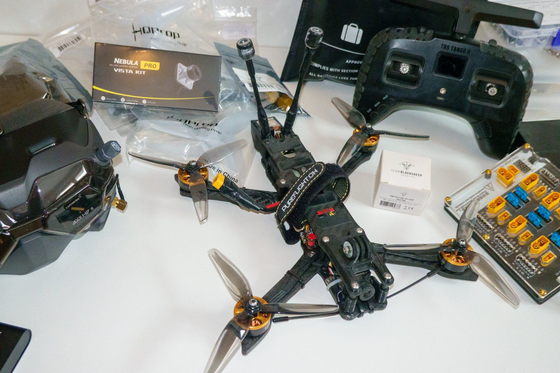 RC Modellbau: Komplettes FPV Drohne Set - mit 5-Inch Quad, Goggle & Remote – Gebraucht aus Flims Waldhaus von wittwermathias