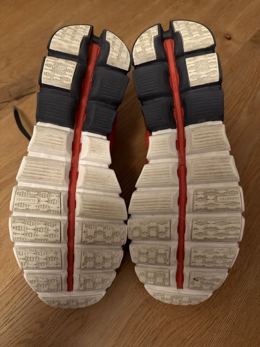 On Herrenschuhe: ON Schuh Cloudtec – Gebraucht aus Davos Platz von boom62 3