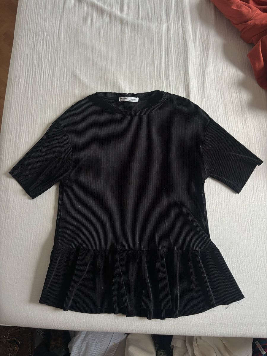 Pull&Bear Top: Pull&Bear Black Glittery Top - Size XS - Cute Summer Top! – Nuovo (secondo la descrizione) da Genève venduto da Bella_909 3