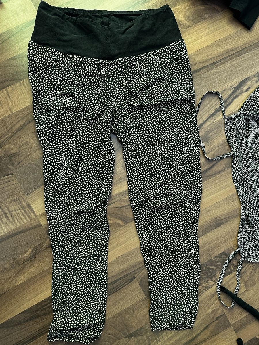 H&M Leggings: Umstandshosen S / M – Usato da Zürich venduto da ele_vrh7 1