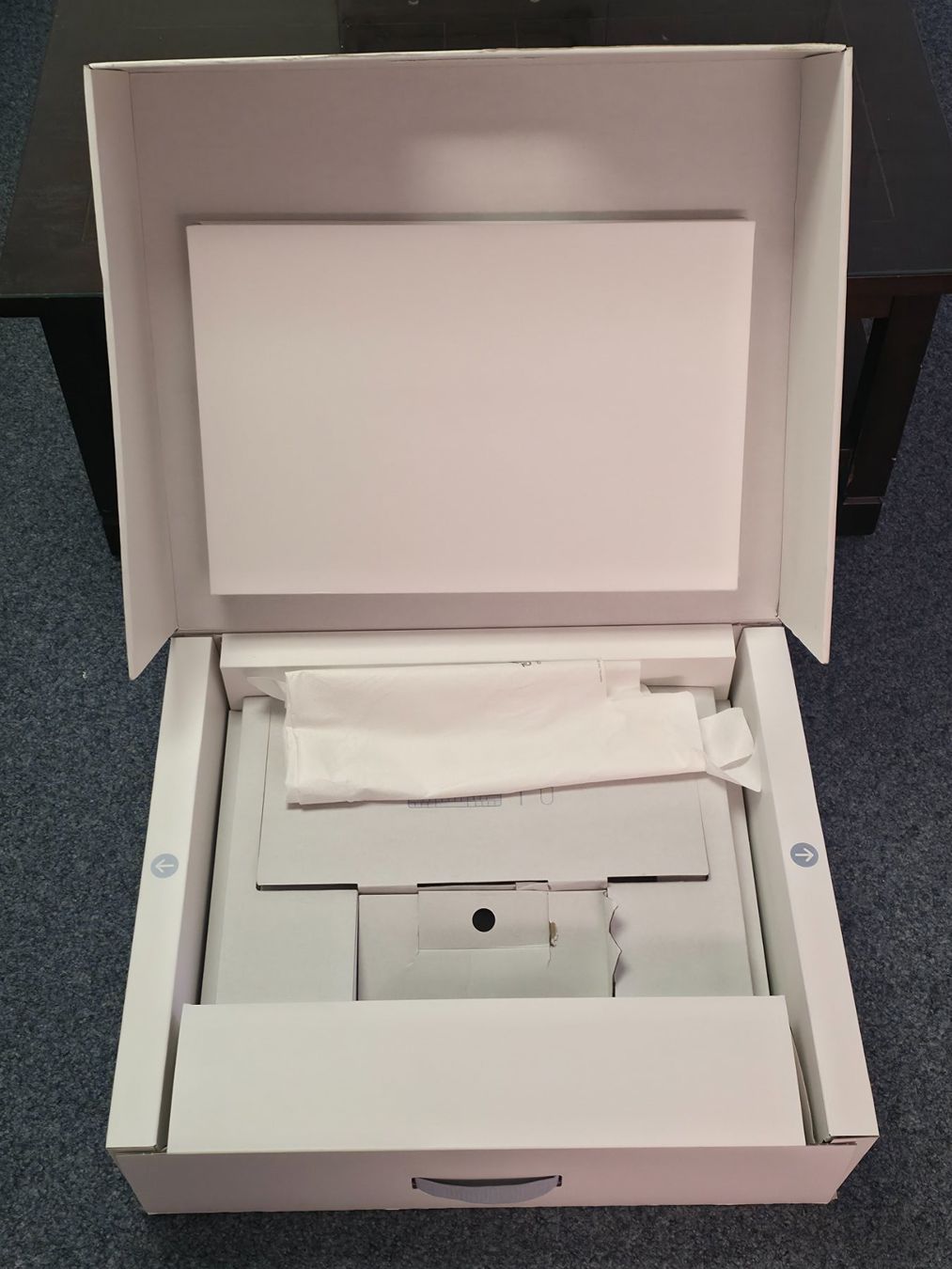 Apple PCs: Originale Apple iMac 24" Leerbox Blau (Model A2439) – Gebraucht aus Dietlikon von litisop 3