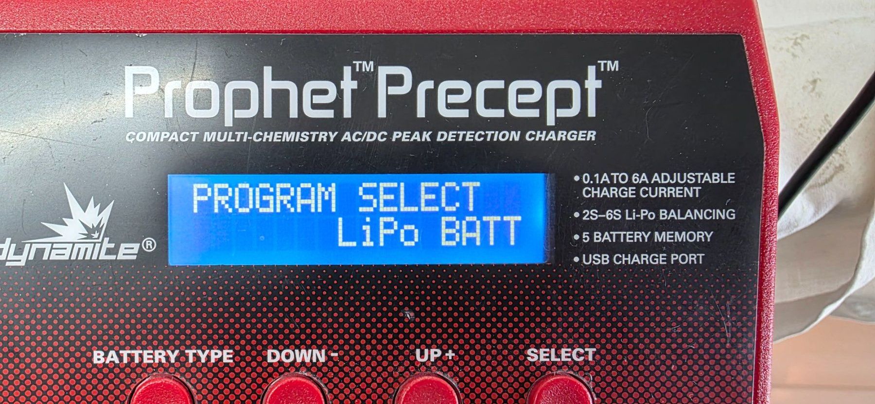 Batterie, Caricabatterie & Alimentatori: Dynamite Prophet Precept Ladegerät mit Zubehör – Usato da Wolfwil venduto da U707 1