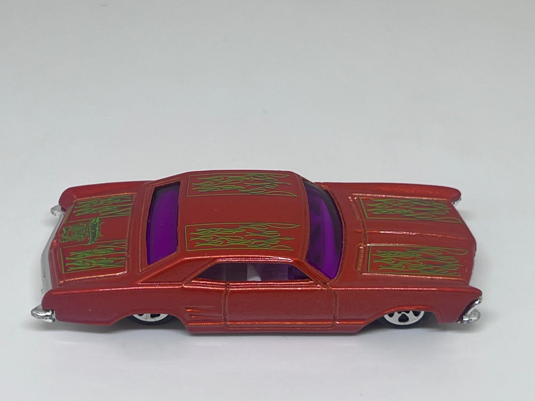 Hot Wheels Modellini d'auto: Hot Wheels '64 Riviera #150 – Usato da Wildegg venduto da LaaBoutique 1