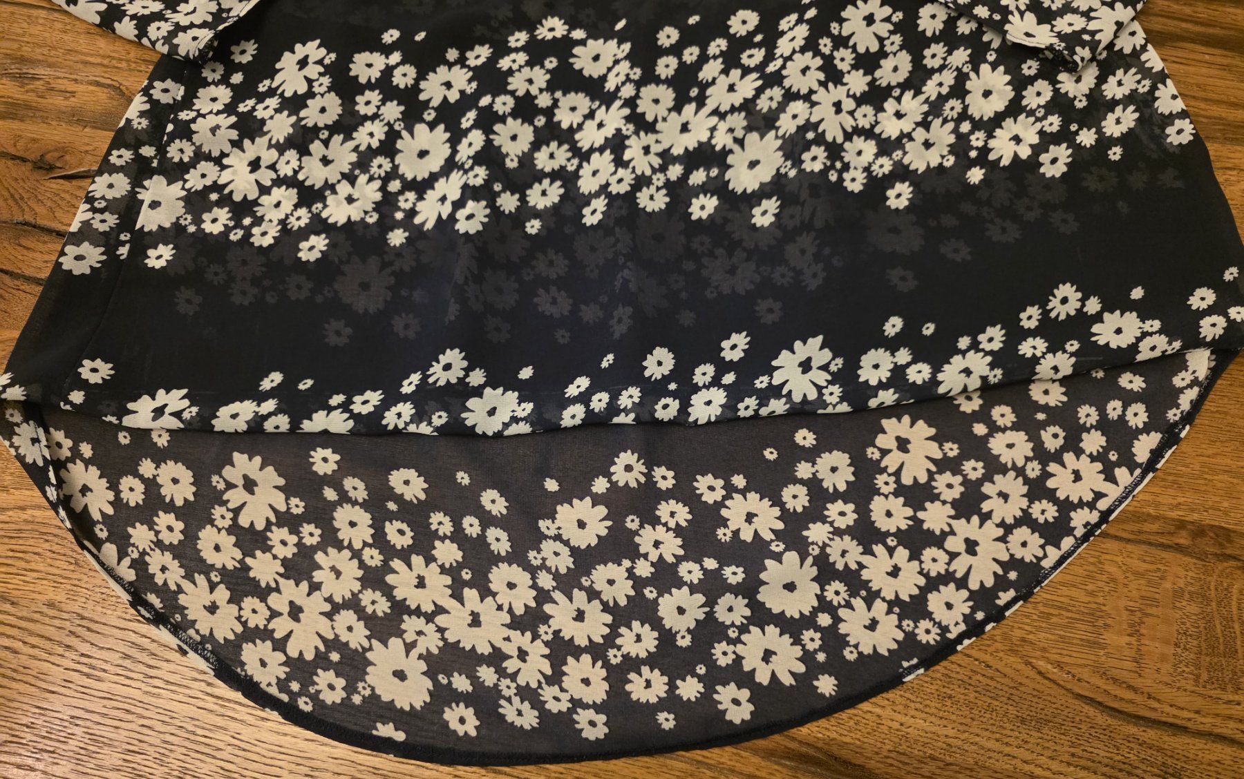 Camicette: Sommerliche Bluse mit Blumenmuster , Top Zustand! – Usato da Basel venduto da sci_67ms 5