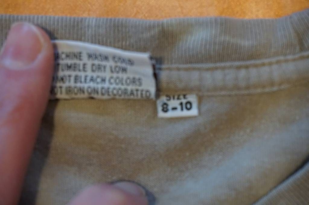 Pullover & Sweatshirts: Pullover mit Bagger 8 - 10 Jahre – Gebraucht aus Meinisberg von Faithles1 1