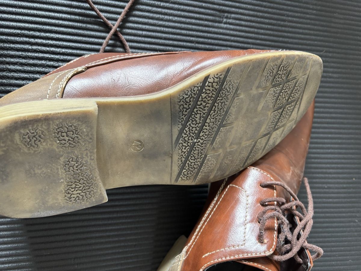 Herrenschuhe: Chaussures habillées – Gebraucht aus Täuffelen von rem_8p6n 1
