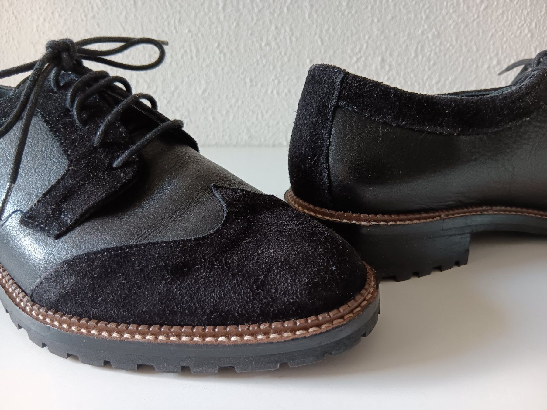 Navyboot Scarpe da donna: NAVYBOOT Chaussures / Schuhe pointure / Nummer 37 – Usato da Cossonay-ville venduto da Super-Price-Quality 4