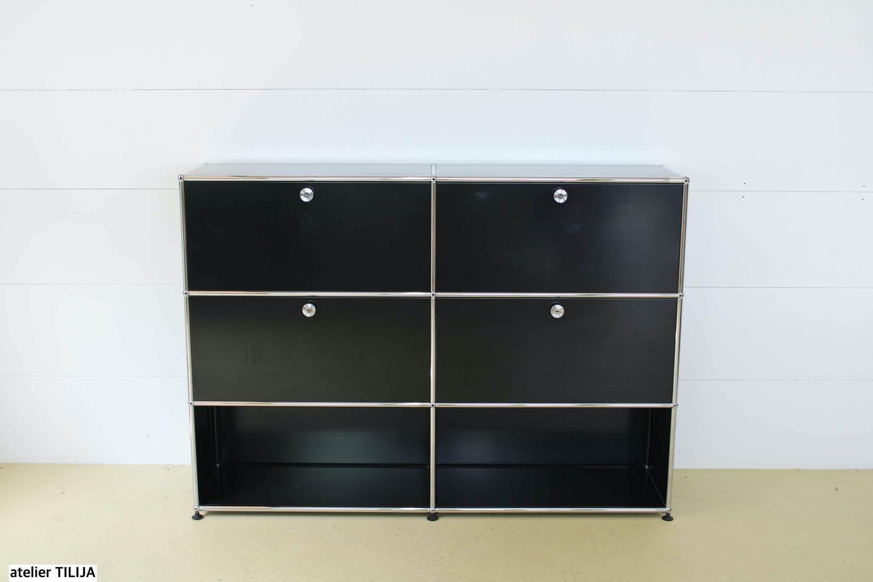 USM Kommoden: USM Sideboard, Lieferung & Umbau möglich – Gebraucht aus Meinisberg von atelier_TILIJA