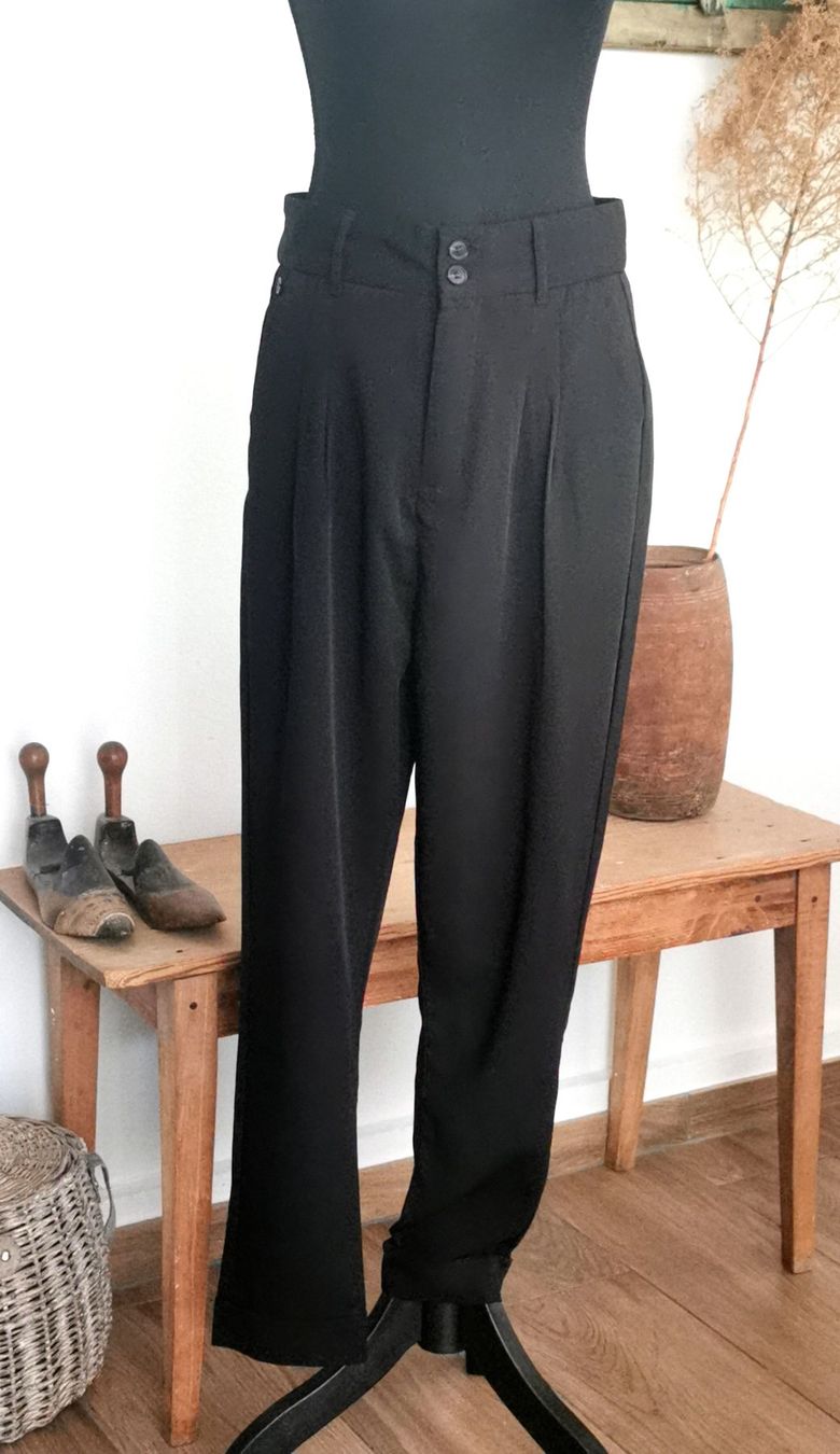 Nile Pantaloni: Nile klassische Anzugshose Gr. XS – Usato da gachnang venduto da tibus1