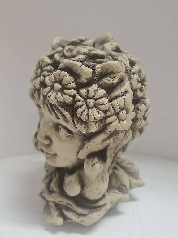 Statuette: Frühling Betonkopf  – Usato da Kriens venduto da LotusOase 1