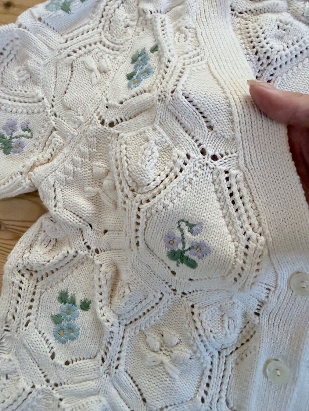 Stradivarius Top: Haut crocheté – Usato da Bulle venduto da sop_ct6x 3