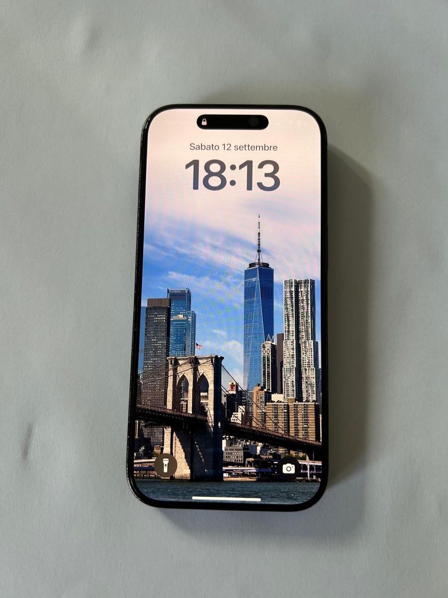 Apple Telefoni cellulari / Smartphones: iPhone 16 Pro 128 gb – Usato da Bioggio venduto da man_nmm7 1