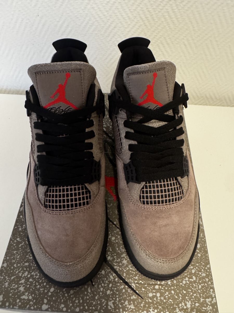 Jordan Scarpe da uomo: Jordan 4 Taupe Haze 41 – Nuovo e nell'imballaggio originale da Zürich venduto da Leined 1