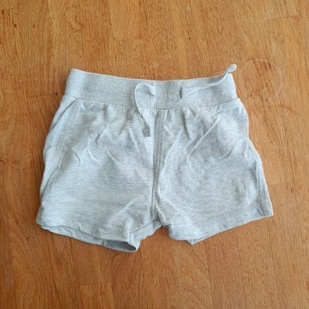 Shorts Grösse 74