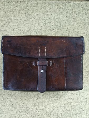 Vintage Ledertasche / Sanitätstasche,Schweizer Armee