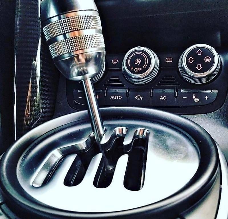 Audi Automobili: Audi R8 Handschalter, Modell2009, Capristo – Usato da Sisseln AG venduto da Papermaker78