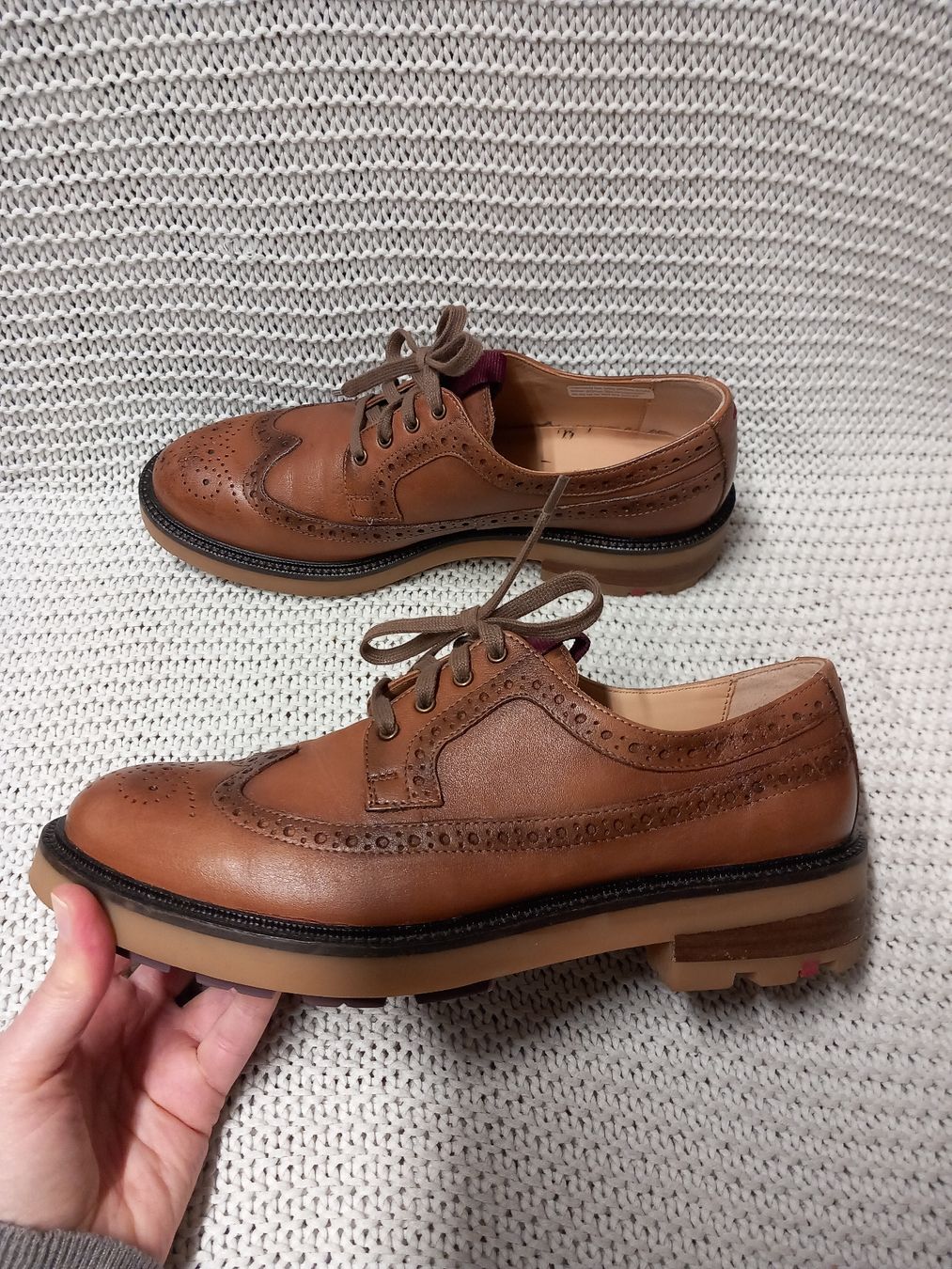 Lloyd Scarpe da uomo: Lloyd Budapester Schnürschuhe Halbschuhe Leder Gr.6.5/40.5  – Usato da Gwatt (Thun) venduto da umwelt-brocki 2