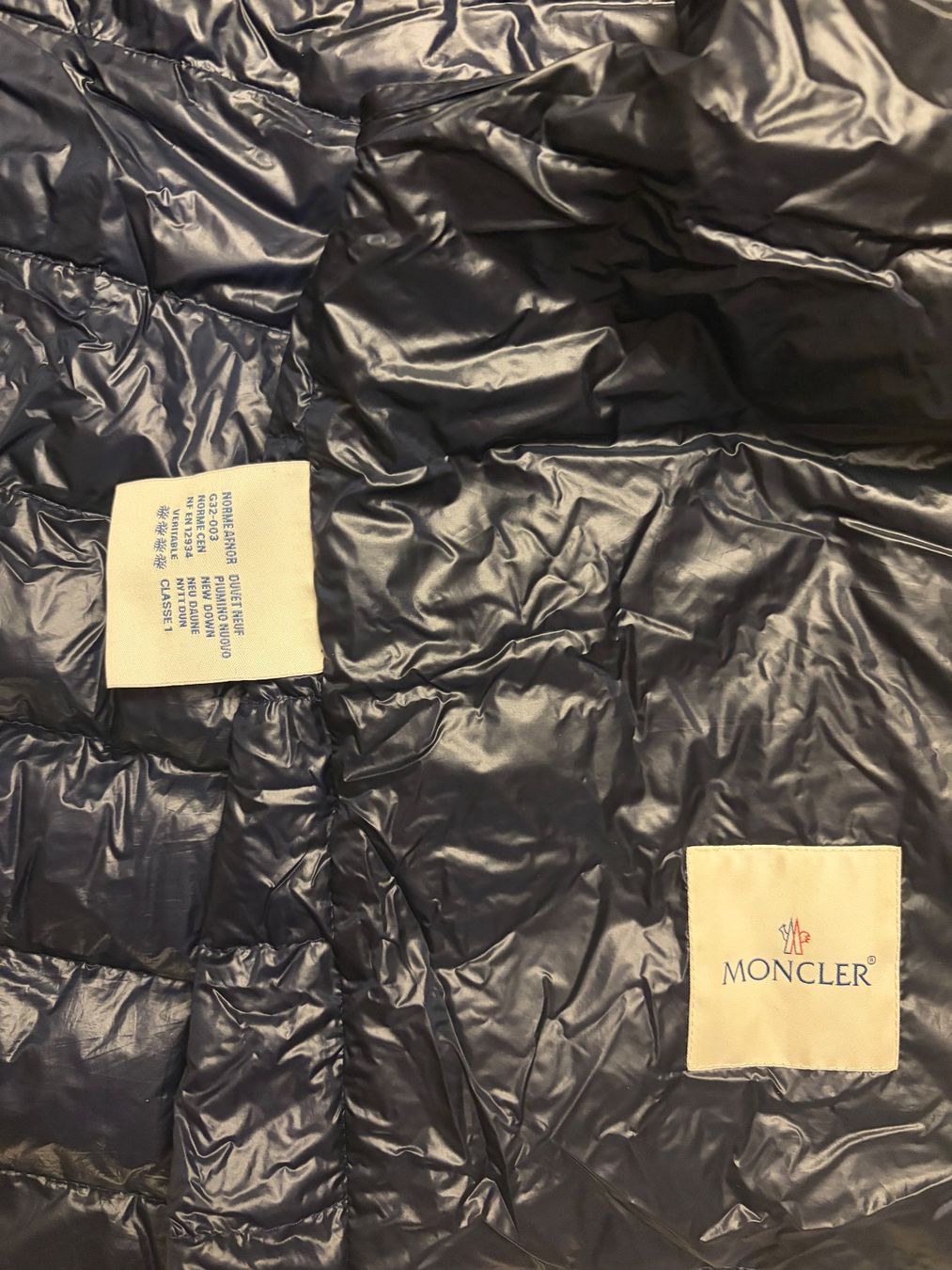 Moncler Gilet & Giacche: Moncler down vest – Usato da Winterthur venduto da ivan12891 1