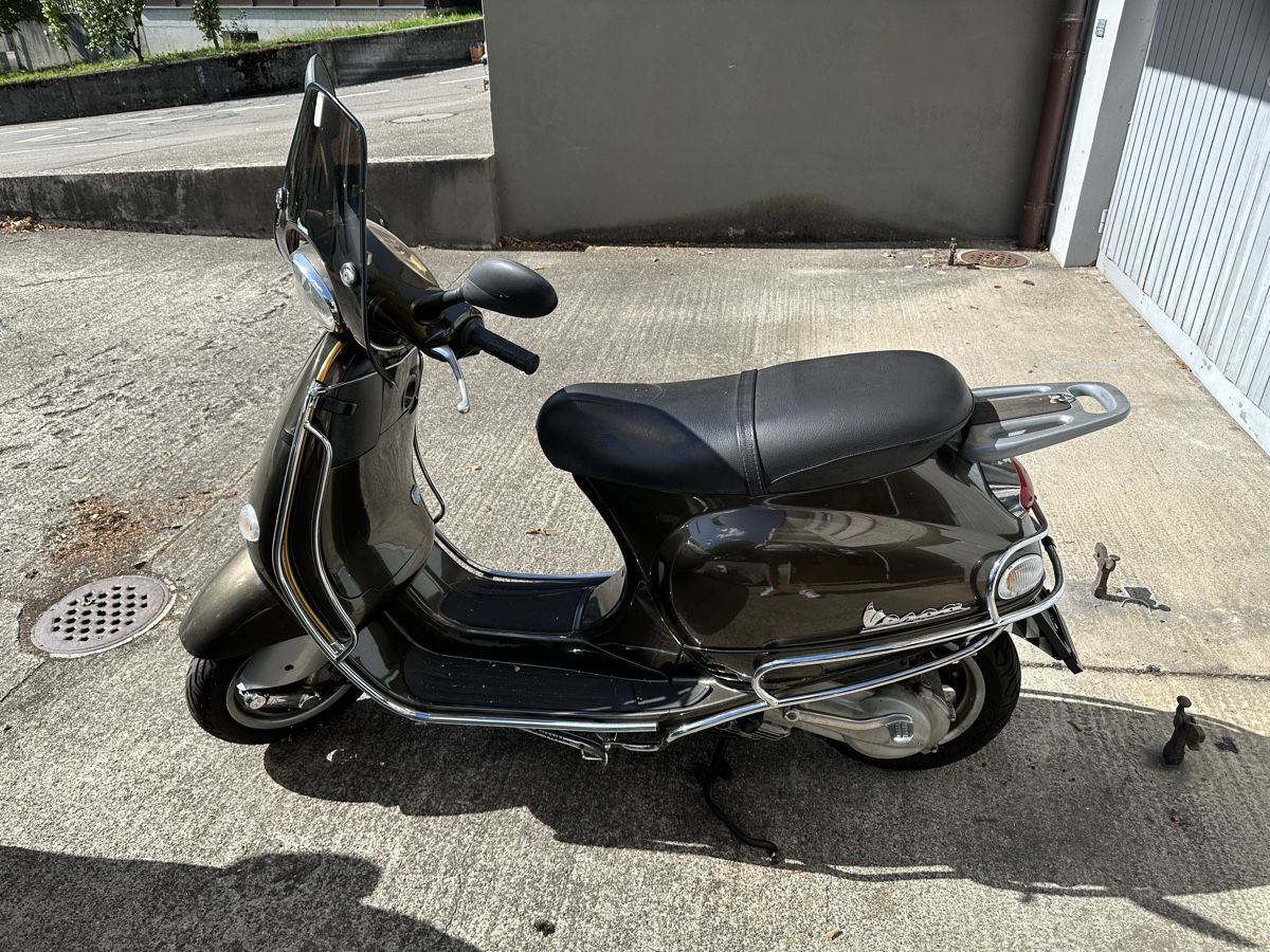 Vespa Scooter: Vespa – Difettoso da Baden venduto da Massimo1690