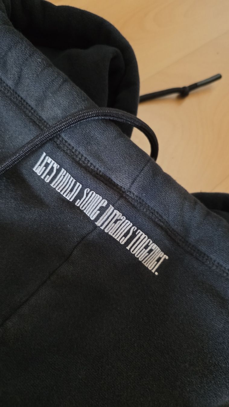 Maglioni & Felpe: Originaler JP Performance / JP Clothing Kapuzenpulli – Usato da Biel/Bienne venduto da Popoff1 2